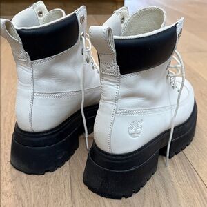 Timberland Women's White and Black Combat Boots